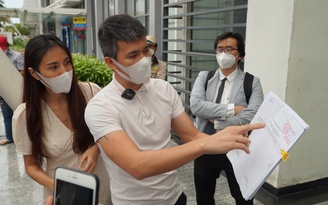 Livestream công bố sao kê từ thiện của Thủy Tiên - Công Vinh có gần 500.000 người xem