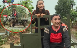 Quyền Linh lần đầu chạy máy cày, chở Hoa hậu H'Hen Niê lên rẫy