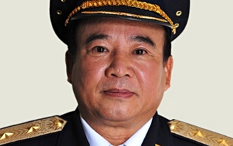 Cảnh cáo Phó đô đốc Hải quân Nguyễn Văn Tình