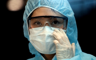 Bệnh nhân số 21 và bác sĩ đầu tiên của Việt Nam nhiễm Covid-19 khỏi bệnh