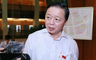Bộ trưởng Trần Hồng Hà nói rõ việc thu phí rác sinh hoạt theo kilogam