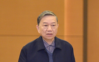Bộ trưởng Tô Lâm: 'Rất xúc động khi địa phương chia sẻ với lực lượng công an'
