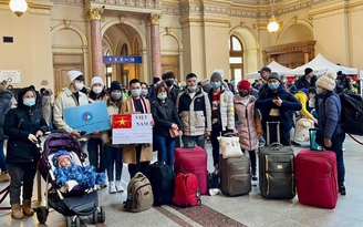 Đã sơ tán 2.500 người Việt khỏi Ukraine, tiếp tục nhận đăng ký về nước