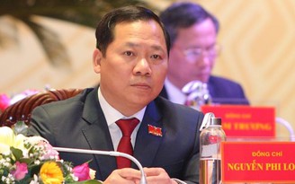 Chủ tịch tỉnh Bình Định Nguyễn Phi Long làm Bí thư Tỉnh ủy Hòa Bình