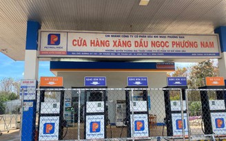 Bình Phước: Kiểm tra, phát hiện cửa hàng xăng dầu ngừng bán ngày mùng 4 tết