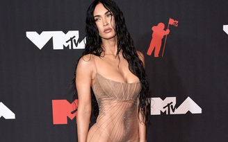 'Bom sex' Megan Fox và dàn sao chưng diện trên thảm đỏ MTV VMAs 2021