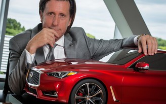 Nhà thiết kế xe Infiniti, đại sứ Cuba trên đất Mỹ