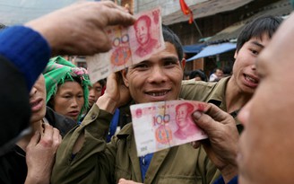 Kiến nghị cho thanh toán trực tiếp tiền Trung Quốc tại Việt Nam: Rủi ro cho cả nền kinh tế