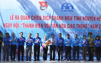 100 thanh niên tham gia ứng cứu nhanh tai nạn giao thông