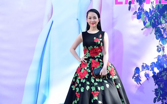 Linh Nga rạng rỡ trên đất Mỹ