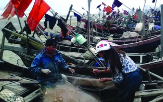 Xây 3 bến neo đậu cho ngư dân Sầm Sơn sau đối thoại với Bí thư tỉnh