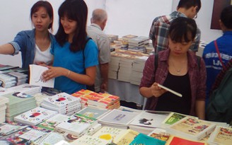 Hội chợ sách mini Nhật Bản