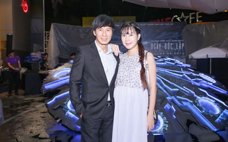 Lý Hải tình cảm đưa 'vợ bầu' đi xem phim