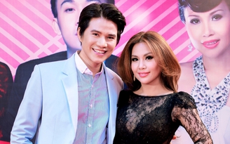 MC Vũ Mạnh Cường bỏ show vì ca sĩ Minh Tuyết