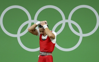 Thạch Kim Tuấn tan mộng huy chương Olympic: Sao bước chân không nhẹ nhàng?