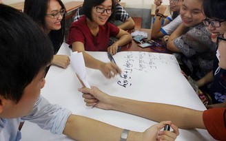 Vì sao sinh viên Việt Nam yếu về tự học?
