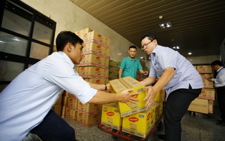 Nestlé VN tặng 900 phần quà cho người nghèo đón xuân
