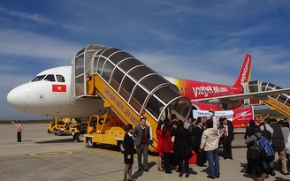 Cổ phiếu Vietjet chào sàn với giá 90.000 đồng