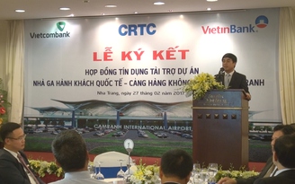 Vietcombank làm đầu mối rót vốn vào cảng Cam Ranh