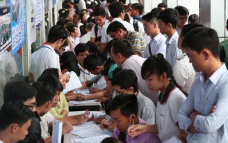 Trường đại học đào tạo cao đẳng: Vừa đúng vừa sai!