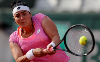 Tay vợt nữ Hồi giáo đầu tiên vào vòng 3 Grand Slam