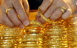 Giả vờ mua vàng để cướp