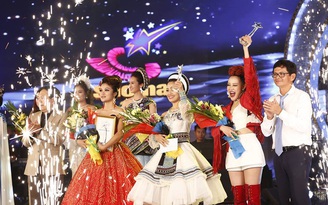 Cô gái Nùng giành quán quân Sao mai 2017, nhận 'mưa' giải thưởng