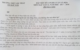 'Học sinh cúi đầu chào bác bảo vệ' vào đề văn lớp 12