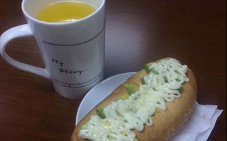 Nóng trên mạng xã hội: Hết 'bún chửi' đến 'hotdog chửi'