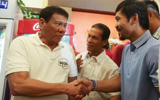 ​Ông Duterte muốn tay đấm Pacquiao kế nhiệm