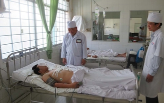 Cứu sống bệnh nhân bị đâm thủng tim bằng kéo