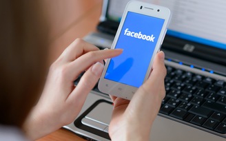 Dùng Facebook vừa phải giúp người tự kỷ vui vẻ hơn