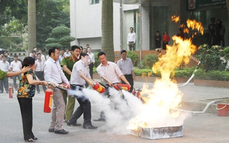 Cảnh giác trò lừa bán tài liệu về chữa cháy