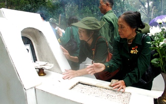 Ngã ba Đồng Lộc và khát vọng hòa bình: Thịt da đọ với đạn bom
