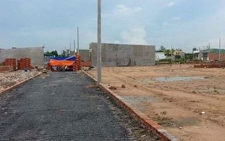 Ngừng mua bán ở khu đất vàng không có điện của Quốc Cường Gia Lai