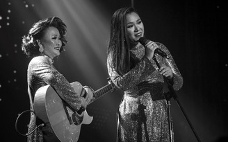 Ca sĩ Phương Vy: Chờ 10 năm 'đợi' hát một ngày
