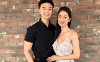 Chàng trai gốc Việt có mẹ "trẻ như bạn gái”