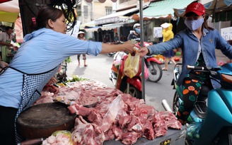 Nguồn cung không thiếu sao giá thịt lợn vẫn cao?