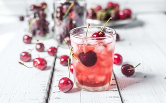 Uống nước ép cherry cải thiện hiệu suất tập thể dục