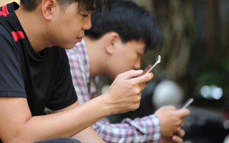 Không quản được sim rác, không cấp phép Mobile Money