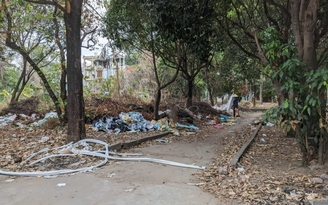 Công viên nhếch nhác