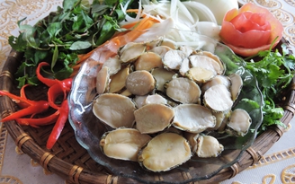 Bào ngư xào thập cẩm