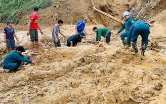 Tìm thấy 5 thi thể trong vụ vùi lấp 11 người dân ở Phước Sơn