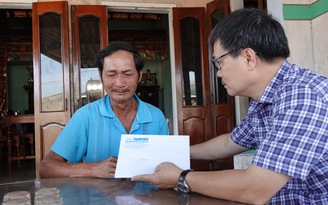 Hướng về miền Trung: Hỗ trợ gia đình 23 ngư dân Bình Định mất tích trên biển