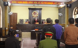 Xét xử phúc thẩm vụ gian lận điểm thi tại Sơn La: Y án với 4 bị cáo