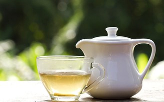 Vì sao người cao tuổi nên uống nhiều trà?