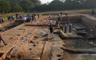 Chọn ngành đi ngược số đông: Học khảo cổ vì trót mê 'tiếng vọng ngày xưa'