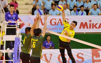 Từ Thanh Thuận làm nản lòng đối thủ ở giải bóng chuyền vô địch quốc gia