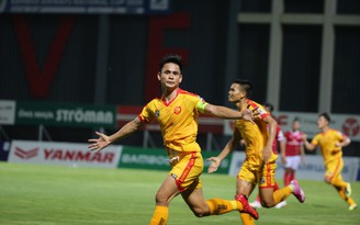 HLV Nguyễn Thành Công đối đầu đội bóng cũ Sài Gòn FC