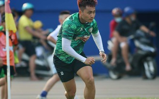 Lee Nguyễn cùng CLB TP.HCM đón tin vực vui trước ‘đại chiến’ với Hà Nội FC